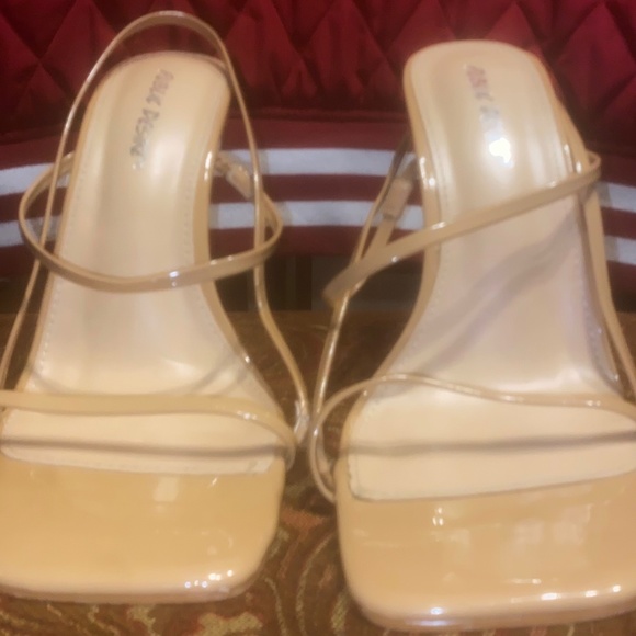 Public Desire Shoes Size Nude Pair Of Brand New Public Desire Halley Block Heel Sandals